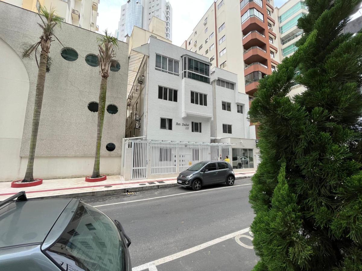 Residencial Dubai Centro Apartment บัลเนอาริโอ กังโบริว ภายนอก รูปภาพ